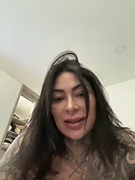 Iam Annii online show from 10, 10, 2025