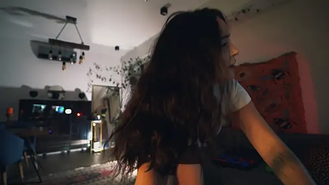 Leona Mell online show from 29, 9, 2025