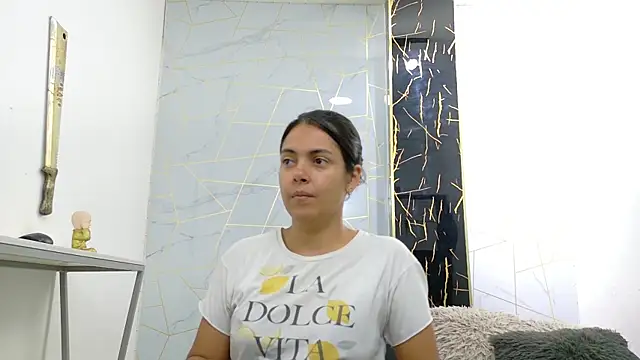 ciara connor online show from 26, 5, 2026