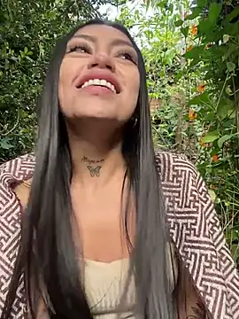 Effy Bonny online show from 22, 3, 2025