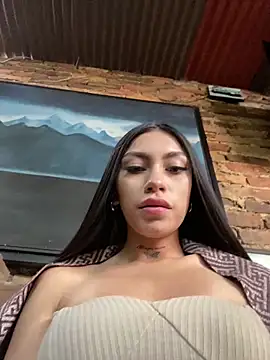 Effy Bonny online show from 22, 3, 2025