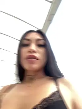 Effy Bonny online show from 16, 3, 2025