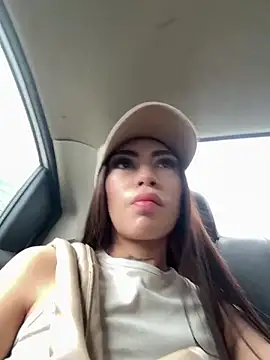 Effy Bonny online show from 12, 11, 2025