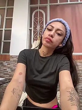 Effy Bonny online show from 17, 9, 2025