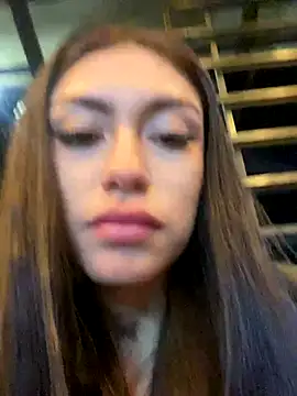 Effy Bonny online show from 6, 10, 2025