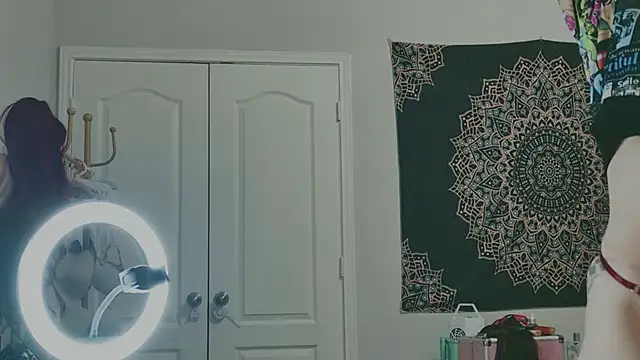 MissyRoulette online show from 13, 11, 2025