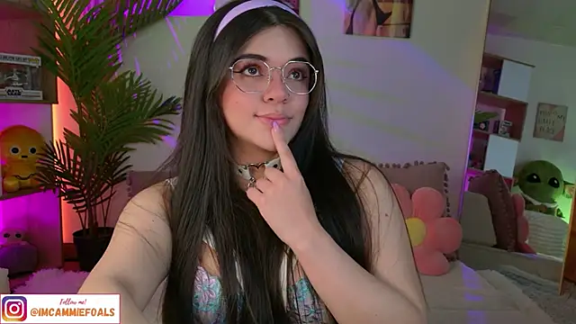 cammiefoalss online show from 9, 9, 2025