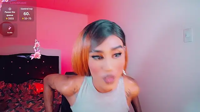 Kendall hornyy online show from 18, 12, 2025