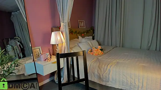 Dearly Emily online show from 6, 3, 2026