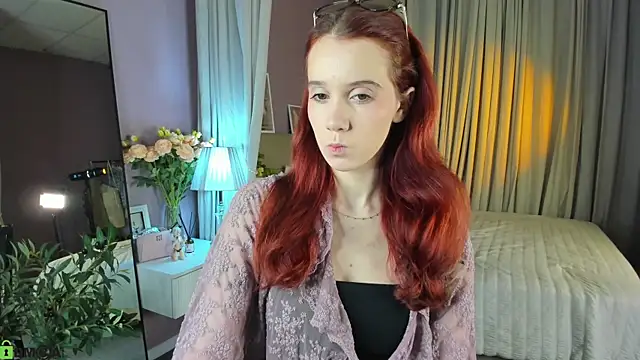 Dearly Emily online show from 4, 7, 2026