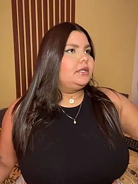  Shara Handal  online show from 15, 4, 2026