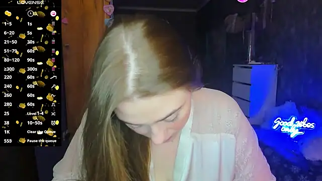 Demure Smile online show from 14, 3, 2025