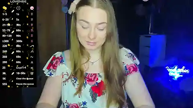 Demure Smile online show from 13, 3, 2025