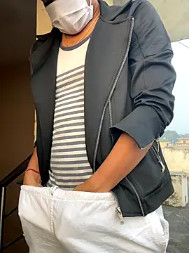 Snapshot of sonalsanskar chatting on 2, 12, 2025 sonalsanskar online show from 2, 12, 2025