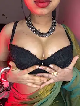 Hot-sexy222 online show from 17, 2, 2026