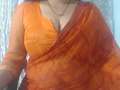 cute-priy online show from 25, 3, 2026