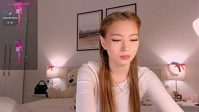 Snapshot of diana_nier chatting on 18, 5, 2026 diana nier online show from 18, 5, 2026