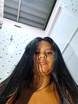 Snapshot of sexy-latin10 chatting on 28, 9, 2025 sexy-latin10 online show from 28, 9, 2025