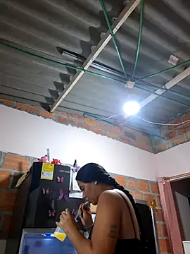 Snapshot of sexy-latin10 chatting on 13, 10, 2025 sexy-latin10 online show from 13, 10, 2025