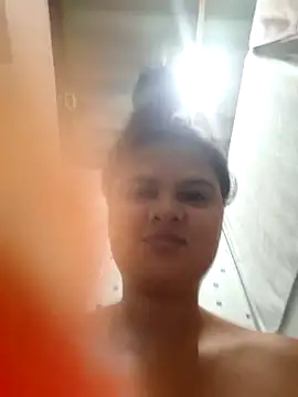 Snapshot of sexy-latin10 chatting on 18, 9, 2025 sexy-latin10 online show from 18, 9, 2025