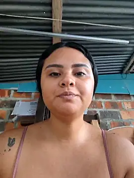 Snapshot of sexy-latin10 chatting on 19, 10, 2025 sexy-latin10 online show from 19, 10, 2025