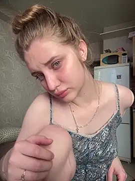 MollyDolle online show from 28, 5, 2026