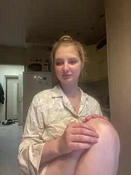 MollyDolle online show from 19, 6, 2026