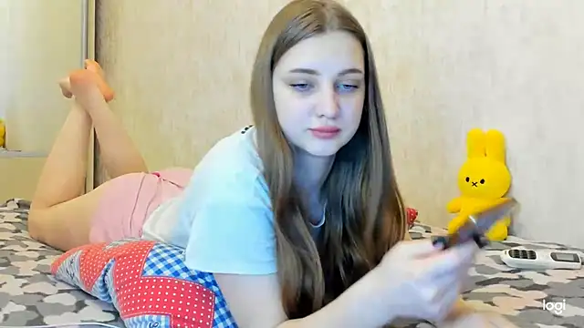 MollyDolle online show from 10, 1, 2025