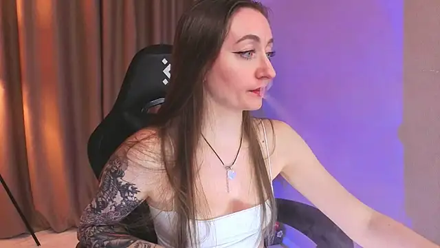 Snapshot of ShiroHeby chatting on 7, 1, 2026 ShiroHeby online show from 7, 1, 2026