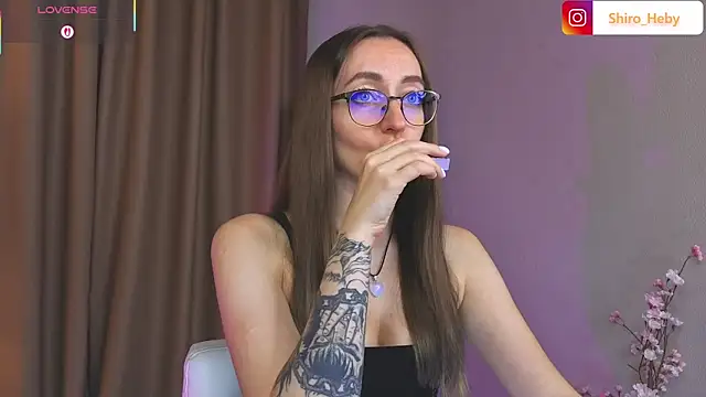 Snapshot of ShiroHeby chatting on 9, 10, 2025 ShiroHeby online show from 9, 10, 2025