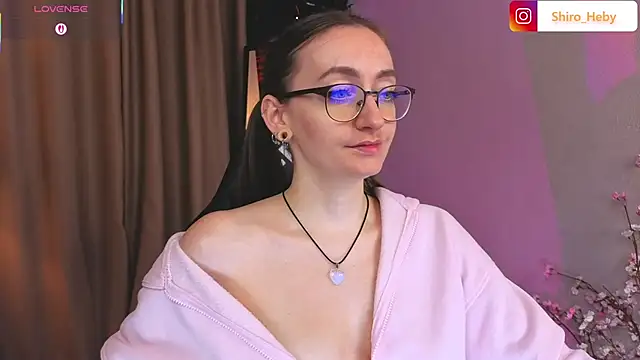 Snapshot of ShiroHeby chatting on 28, 10, 2025 ShiroHeby online show from 28, 10, 2025