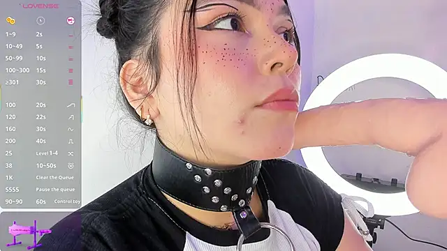 Honey Jenny 1 online show from 11, 3, 2025