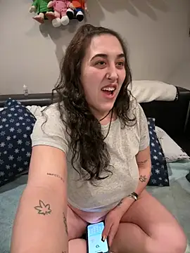 ThicBunz online show from 4, 2, 2026