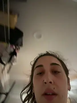 Snapshot of ThicBunz chatting on 8, 6, 2026 ThicBunz online show from 8, 6, 2026