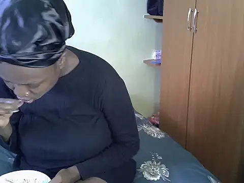 Sexiebony12 online show from 23, 4, 2026