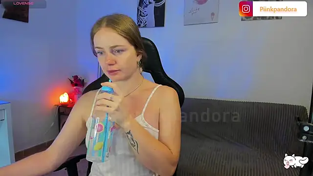 Piinkpandora online show from 26, 9, 2025