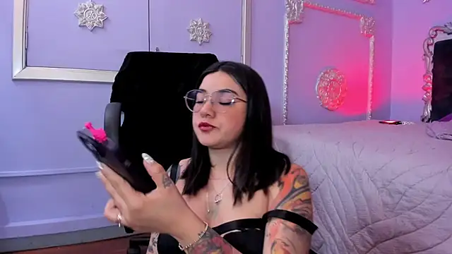 JeyLee online show from 4, 12, 2025