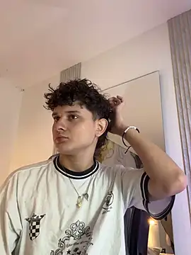 Nathan Bluee online show from 15, 9, 2025