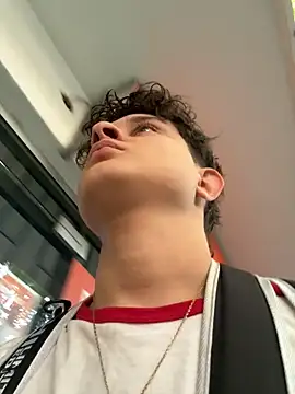 Nathan Bluee online show from 17, 9, 2025