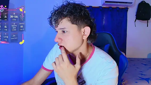 Nathan Bluee online show from 8, 3, 2026