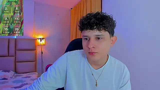 Nathan Bluee online show from 3, 3, 2025