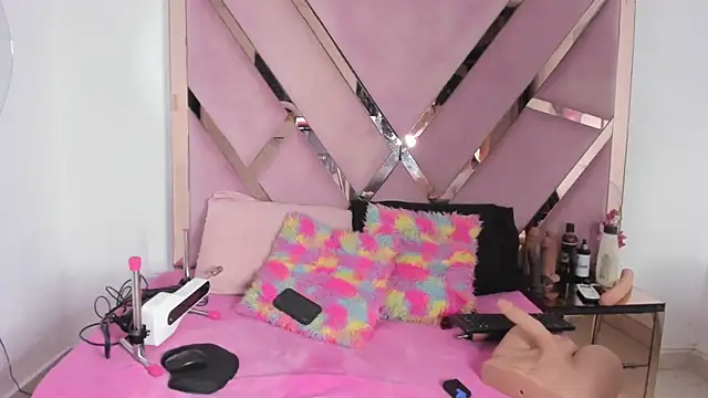 Freyaht online show from 30, 9, 2025