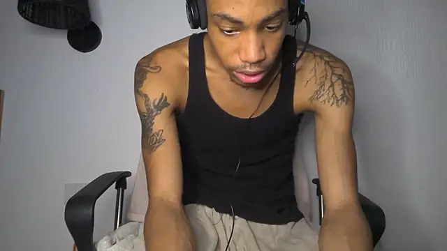 Skinnyblackman online show from 12, 6, 2026