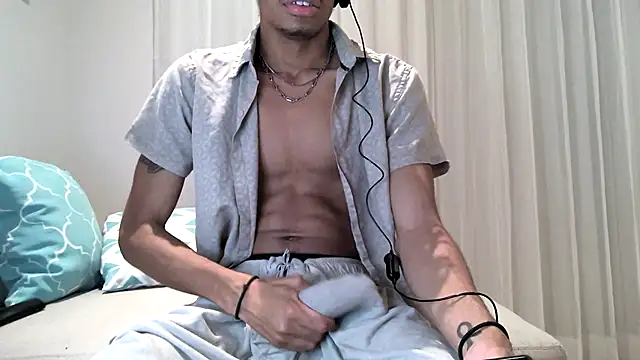 Skinnyblackman online show from 5, 2, 2026