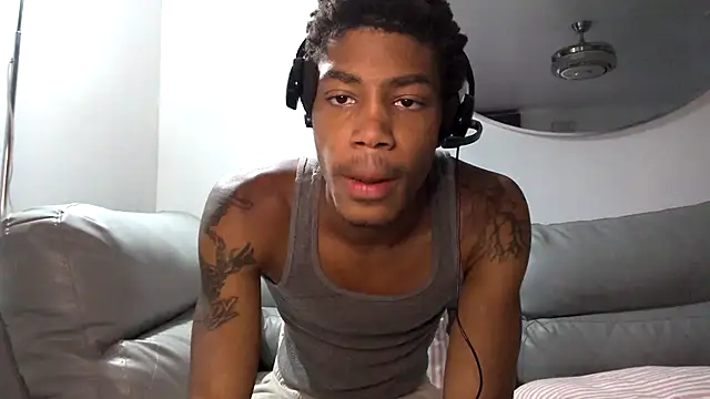 Skinnyblackman online show from 13, 10, 2025