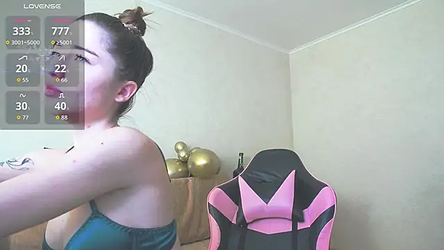 Luxuryalma online show from 5, 3, 2026