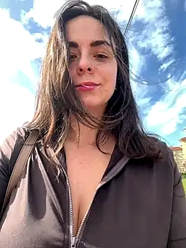 Alicia Hot1 online show from 23, 10, 2025