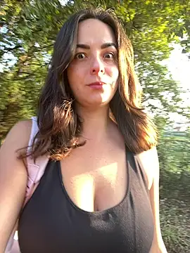 Alicia Hot1 online show from 18, 9, 2025