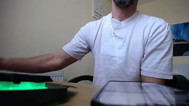 amydamarw online show from 6, 4, 2026