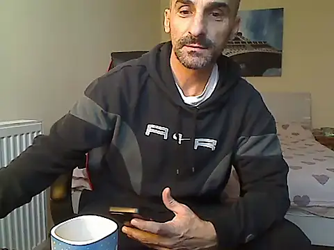 amydamarw online show from 18, 12, 2025